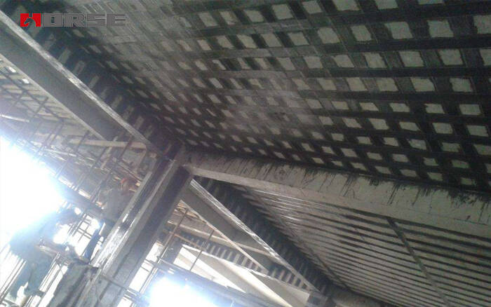 Оригинальная плита усилена обмоткой из углеродного волокна.