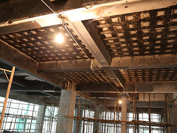 Ремонт трещины в плите с помощью системы усиления композитным материалом FRP