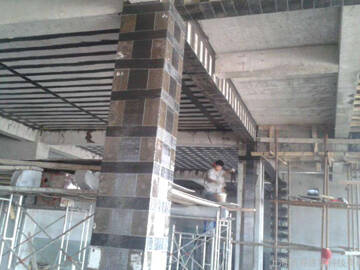 Восстановление колонны бетонного каркаса с помощью углепластика