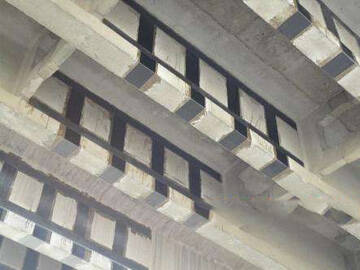 Элементы моста, усиленные углепластиком