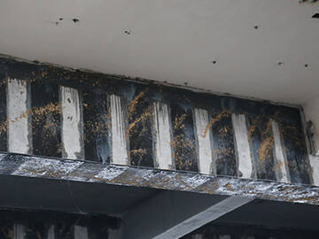 Усиление сдвиговых усилий железобетонных балок, обернутых тканью из углепластика