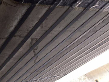 Техническое обслуживание и укрепление моста Сихэ стальными пластинами