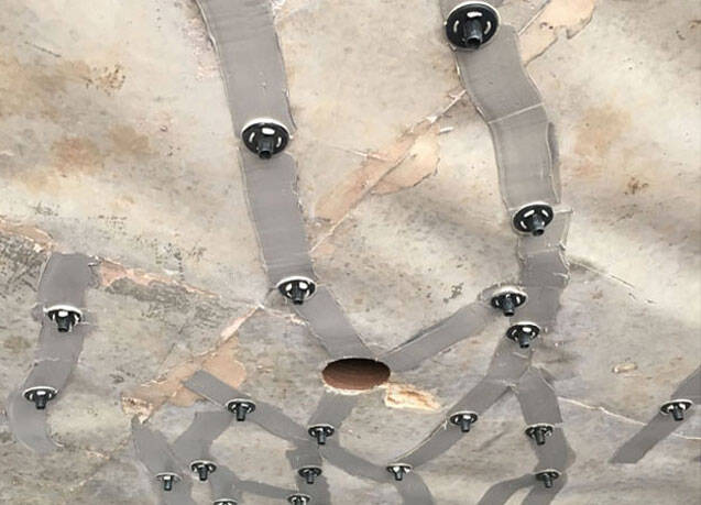 клей для трещины бетона