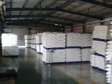 Армирование химического завода после взрыва